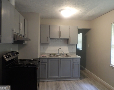 1903 Futral Road - Photo Thumbnail 6