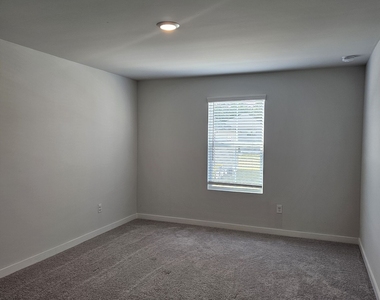 2499 Brown Dove Way - Photo Thumbnail 75