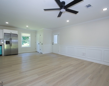 10154 Allen Drive - Photo Thumbnail 4