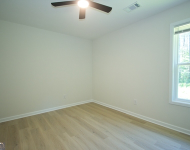 10154 Allen Drive - Photo Thumbnail 12