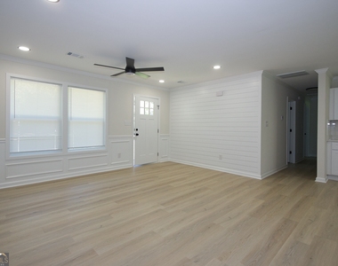10154 Allen Drive - Photo Thumbnail 1