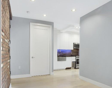195 Stanton Street - Photo Thumbnail 5