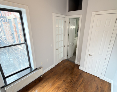 Copy of East 13th Street & 3rd ave - Photo Thumbnail 19