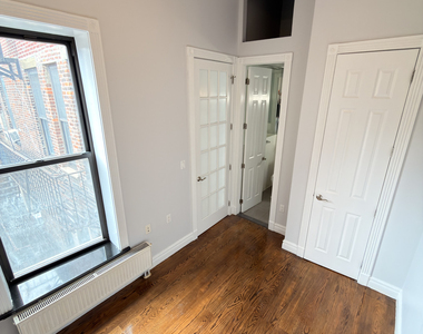Copy of East 13th Street & 3rd ave - Photo Thumbnail 18