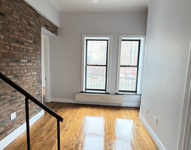 Copy of East 13th Street & 3rd ave - Photo Thumbnail 17