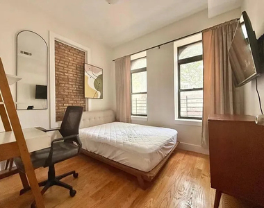 772 Jefferson Avenue - Photo Thumbnail 1