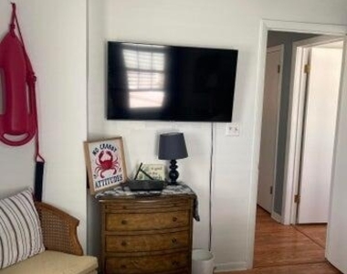 102 Brown Avenue - Photo Thumbnail 17