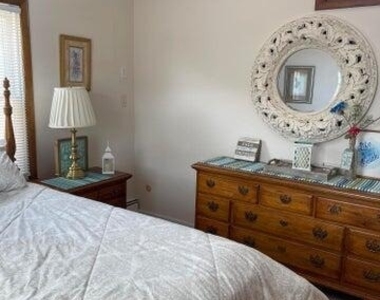 102 Brown Avenue - Photo Thumbnail 11