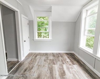 306 Henley Avenue - Photo Thumbnail 4
