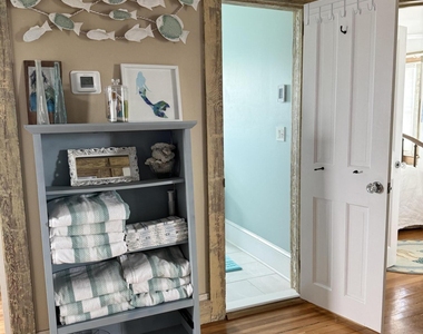 106 Mathis Place - Photo Thumbnail 26