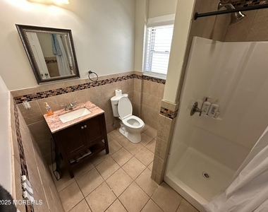 203 16th Avenue - Photo Thumbnail 12
