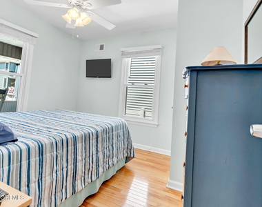 1900 Surf Avenue - Photo Thumbnail 16