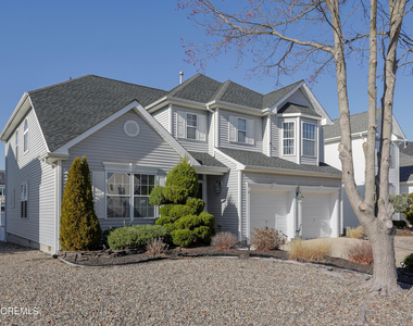 11 Peaksail Drive - Photo Thumbnail 2