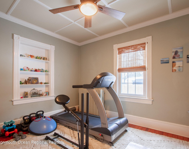 40 Rumson Road - Photo Thumbnail 12
