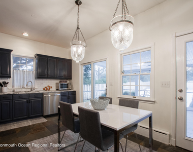 40 Rumson Road - Photo Thumbnail 8