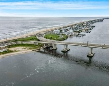 406 Ocean Avenue - Photo Thumbnail 39