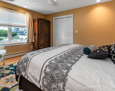 406 Ocean Avenue - Photo Thumbnail 16