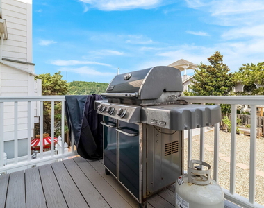 406 Ocean Avenue - Photo Thumbnail 33