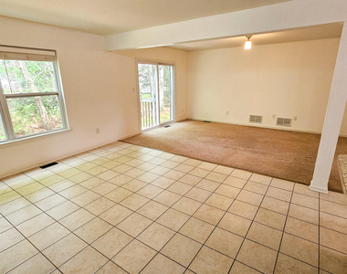 380 Radio Road - Photo Thumbnail 12
