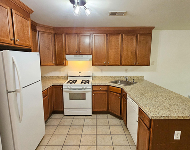 380 Radio Road - Photo Thumbnail 3