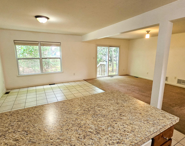 380 Radio Road - Photo Thumbnail 6