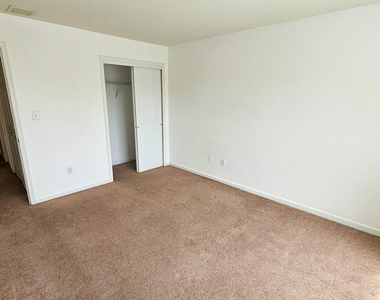380 Radio Road - Photo Thumbnail 20