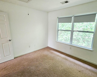 380 Radio Road - Photo Thumbnail 24