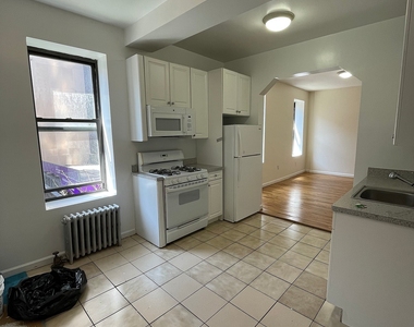 East 38th Street - Photo Thumbnail 8