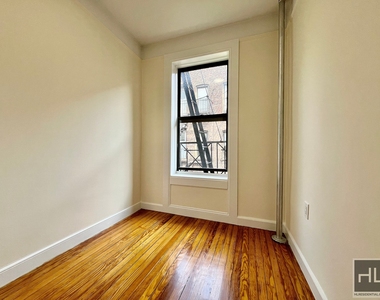East 12th Street - Photo Thumbnail 2