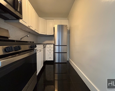 East 63 Street - Photo Thumbnail 1