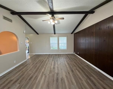 1717 Warwick Street - Photo Thumbnail 5