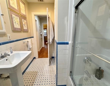 5101 W Amherst Avenue - Photo Thumbnail 10