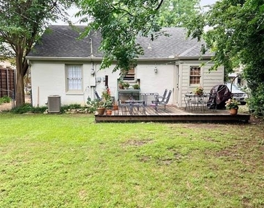 5101 W Amherst Avenue - Photo Thumbnail 12