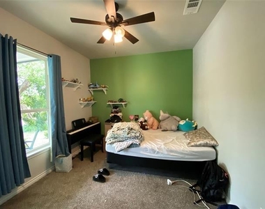 2214 Gordon Street - Photo Thumbnail 16