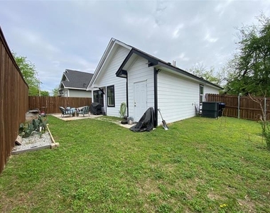 2214 Gordon Street - Photo Thumbnail 23