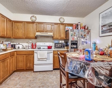 3079 Olympia Drive - Photo Thumbnail 7