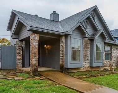 10611 Woodleaf Drive - Photo Thumbnail 20