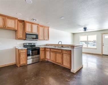 19021 Cabo Way - Photo Thumbnail 7