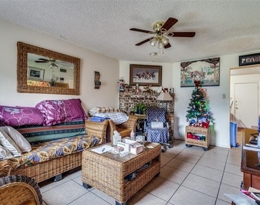 3071 Olympia Drive - Photo Thumbnail 4