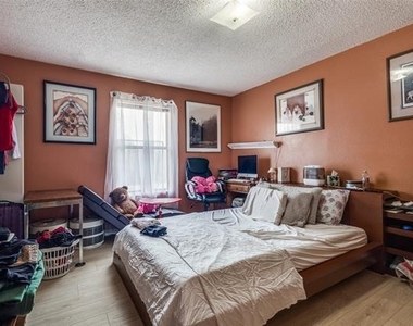 3071 Olympia Drive - Photo Thumbnail 11