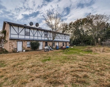 3071 Olympia Drive - Photo Thumbnail 19
