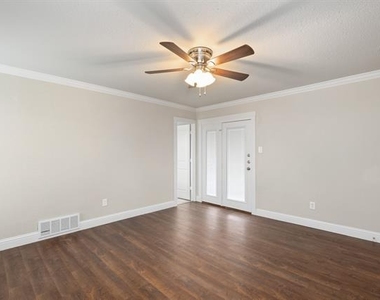 6728 Fair Meadows Drive - Photo Thumbnail 16