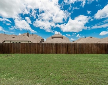 408 Ronda Road - Photo Thumbnail 19