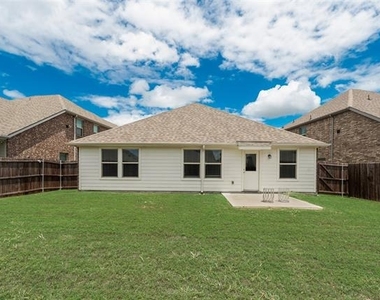 408 Ronda Road - Photo Thumbnail 20