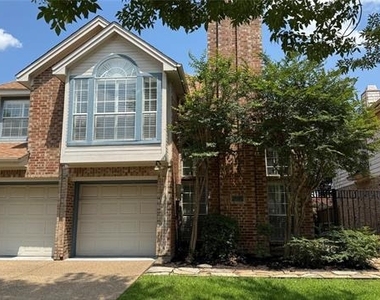 9010 Cumberland Drive - Photo Thumbnail 2