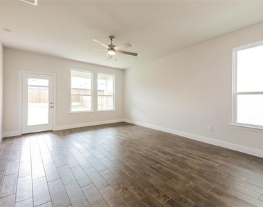3114 Cordelia Drive - Photo Thumbnail 3