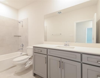 3114 Cordelia Drive - Photo Thumbnail 14