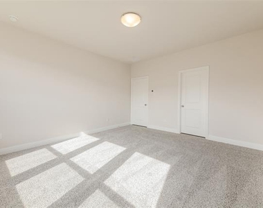 3114 Cordelia Drive - Photo Thumbnail 9