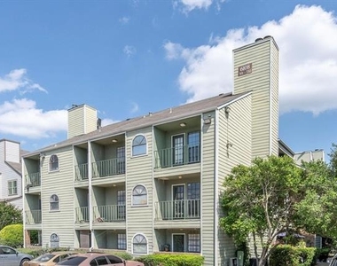 6108 Abrams Road - Photo Thumbnail 3