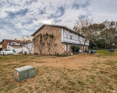 3073 Olympia Drive - Photo Thumbnail 20